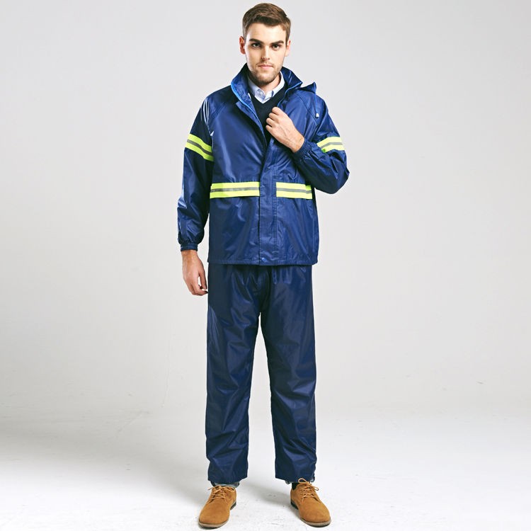 带反光工作服