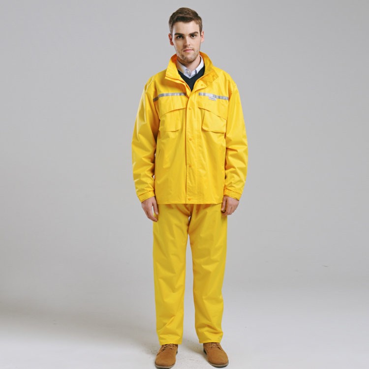 带反光工作服