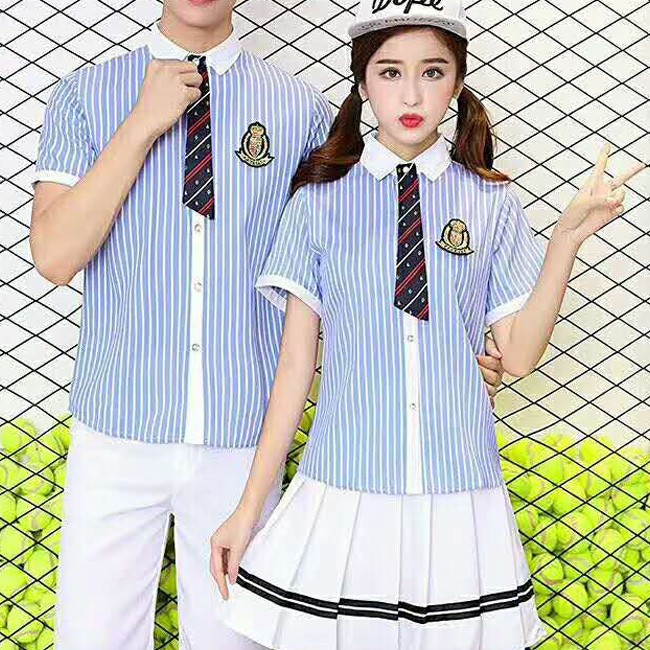 校服